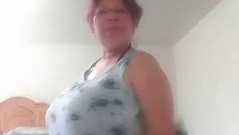 Masturbation With A Big-Ass Babe