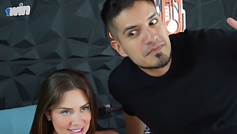 Sensationele Deepthroat En Cumshot In Hd-Video