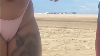 Zerżnąłem Kutasa Młodego Chłopaka Na Plaży, A On Też Mnie